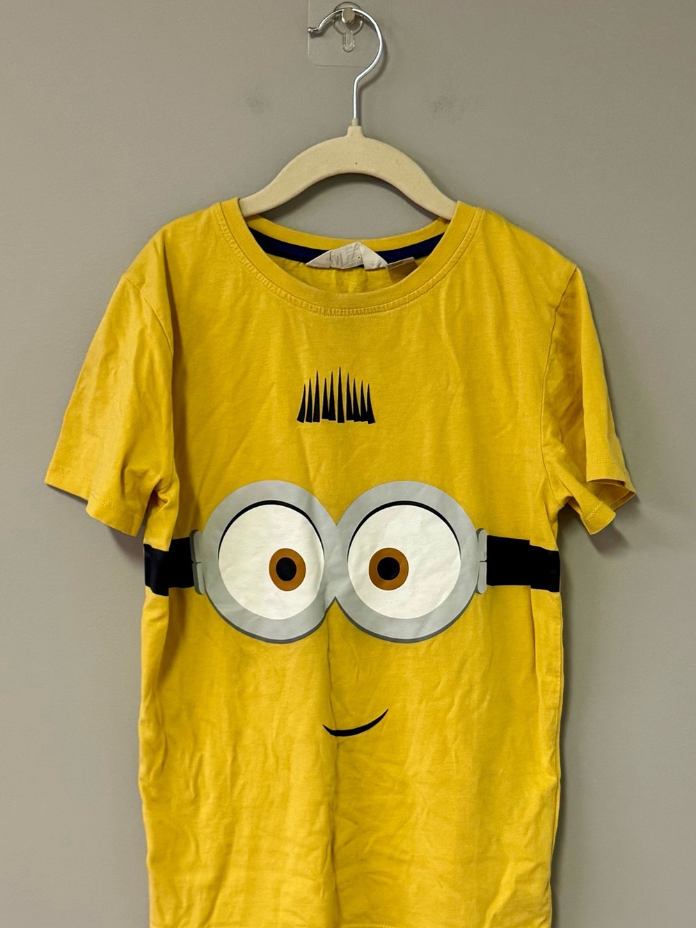 H&M Yellow Minion Face Short Sleeve Tee